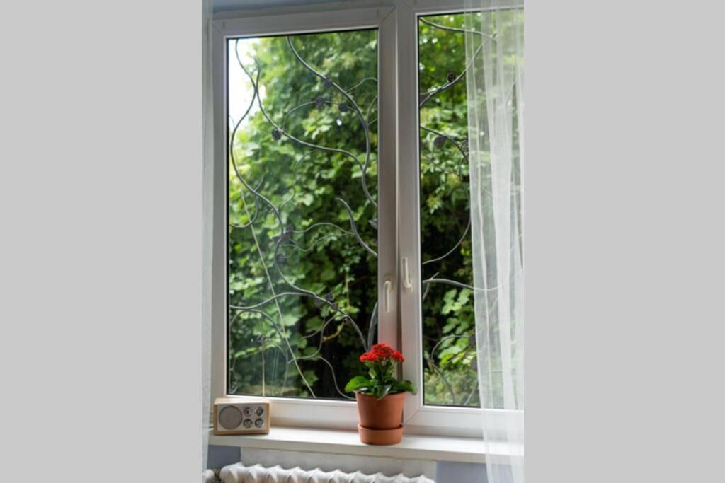 Apartamento Peaceful And Relaxing Studio In The Center Cracovia Exterior foto